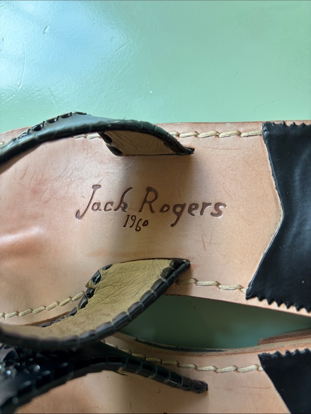 Jack Rogers Black Leather Circular Applique Thong Sandals - Picture 2 of 5
